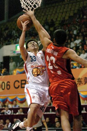 有的赛区冠 有的赛区冠