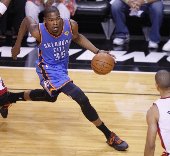 用一记极具 用一记极具